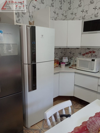 Imagem Casa com 3 Quartos à Venda, 250 m² em Aviação - Praia Grande Imagem Casa com 3 Quartos à Venda, 250 m² em Aviação - Praia Grande