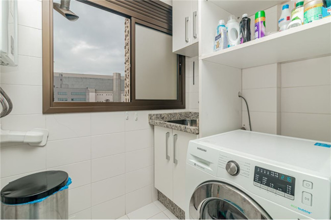 Imagem Imóvel com 2 Quartos à Venda, em Passo Da Areia - Porto Alegre Imagem Imóvel com 2 Quartos à Venda, em Passo Da Areia - Porto Alegre