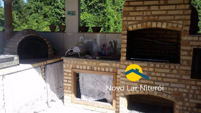 Imagem Casa com 4 Quartos à Venda, 234 m² em Maria Paula - São Gonçalo Imagem Casa com 4 Quartos à Venda, 234 m² em Maria Paula - São Gonçalo