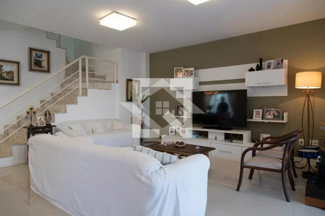 Imagem Casa com 4 Quartos à Venda, 257 m² em Recreio Dos Bandeirantes - Rio De Janeiro Imagem Casa com 4 Quartos à Venda, 257 m² em Recreio Dos Bandeirantes - Rio De Janeiro