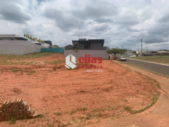 Imagem Terreno em Condomínio à Venda, 681 m² em Jardim Shangri-lá - Bauru