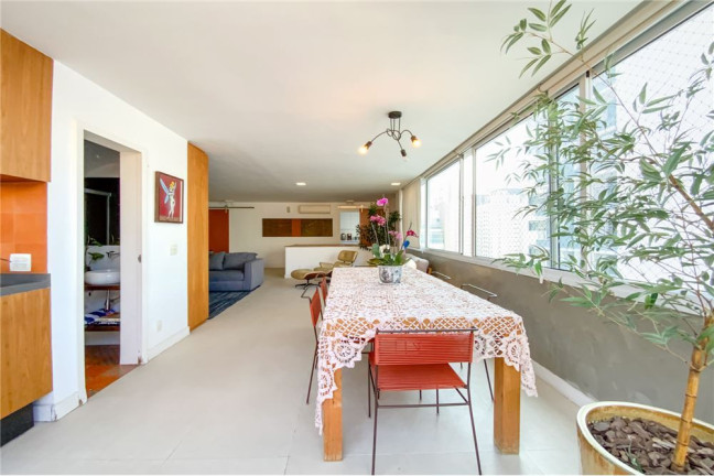 Imagem Imóvel com 3 Quartos à Venda, 190 m² em Moema - São Paulo