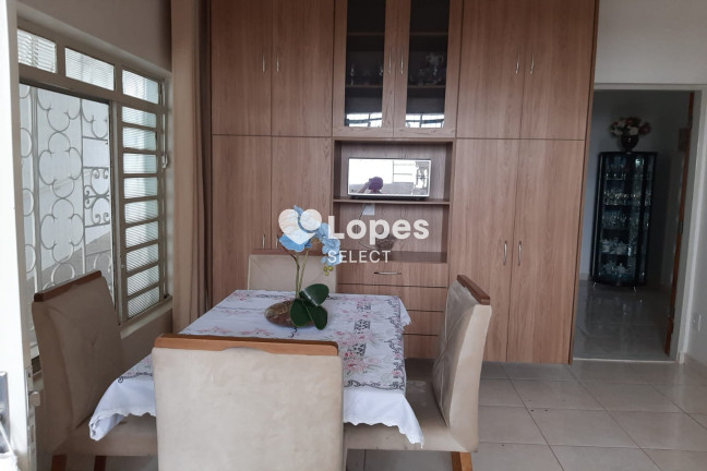 Imagem Casa com 4 Quartos à Venda, 122 m² em Parque Santana - Valinhos