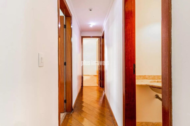 Imagem Apartamento com 3 Quartos à Venda, 100 m² em Moema - São Paulo Imagem Apartamento com 3 Quartos à Venda, 100 m² em Moema - São Paulo