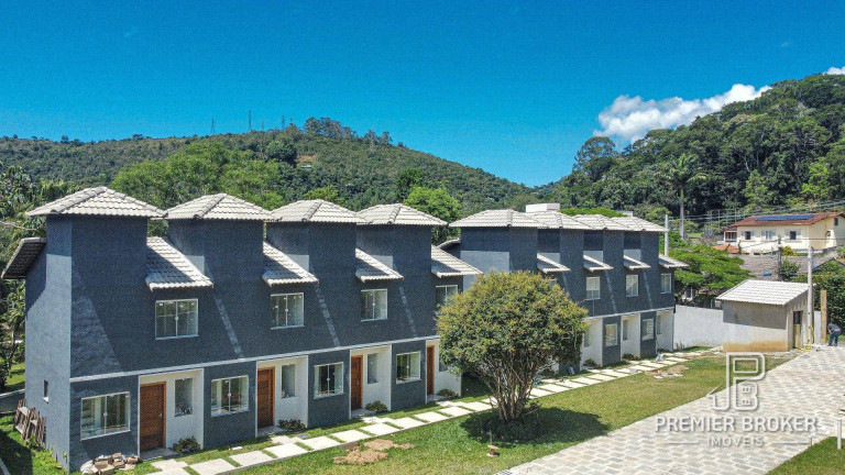 Imagem Casa com 2 Quartos à Venda, 54 m² em Cascata Do Imbuí - Teresópolis Imagem Casa com 2 Quartos à Venda, 54 m² em Cascata Do Imbuí - Teresópolis