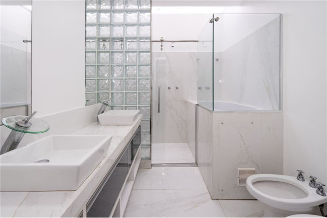 Imagem Casa com 7 Quartos à Venda, 800 m² em Jardim Leonor - São Paulo Imagem Casa com 7 Quartos à Venda, 800 m² em Jardim Leonor - São Paulo