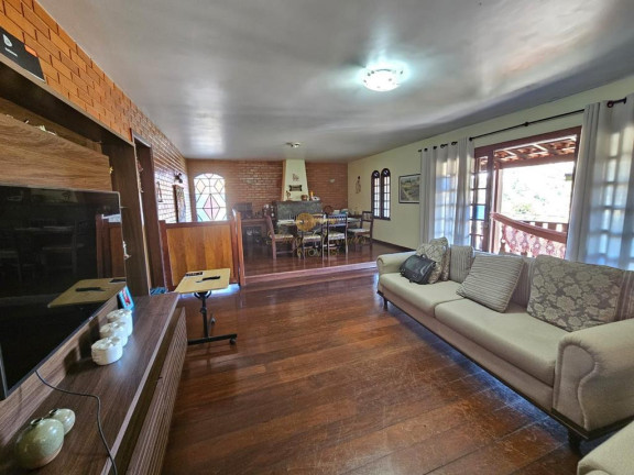 Imagem Casa com 3 Quartos à Venda, 217 m² em Barra Do Imbuí - Teresópolis Imagem Casa com 3 Quartos à Venda, 217 m² em Barra Do Imbuí - Teresópolis