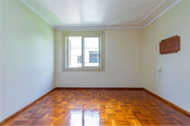 Imagem Apartamento com 2 Quartos à Venda, 85 m² em Menino Deus - Porto Alegre