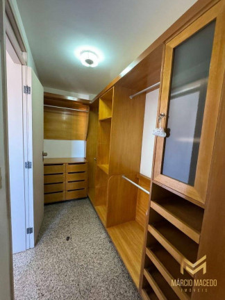 Apartamento com 3 Quartos à Venda, 178 m² em Aldeota - Fortaleza