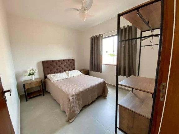 Imagem Apartamento com 2 Quartos para Alugar,  em Praia Do Mariscal - Bombinhas