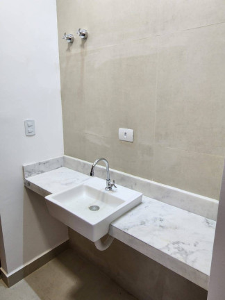 Imagem Casa com 3 Quartos à Venda, 250 m² em Vale Dos Cristais - Taubaté