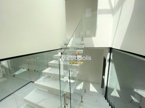 Imagem Sobrado com 3 Quartos à Venda, 220 m² em Santo Antônio - São Caetano Do Sul Imagem Sobrado com 3 Quartos à Venda, 220 m² em Santo Antônio - São Caetano Do Sul