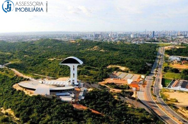 Terreno para Alugar ou Temporada, 300 m² em Candelaria - Natal