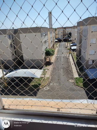 Imagem Apartamento com 2 Quartos à Venda,  em Bauru