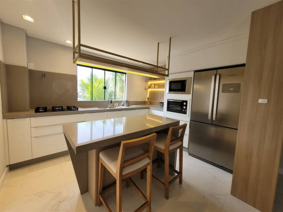 Imagem Casa com 4 Quartos à Venda, 350 m² em Taquaras - Balneário Camboriú