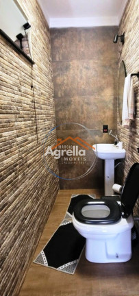 Imagem Casa com 3 Quartos à Venda, 250 m² em Vila São João - Mogi Guaçu Imagem Casa com 3 Quartos à Venda, 250 m² em Vila São João - Mogi Guaçu