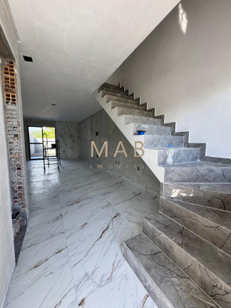 Imagem Casa com 2 Quartos à Venda, 99 m² em São João Do Rio Vermelho - Florianópolis Imagem Casa com 2 Quartos à Venda, 99 m² em São João Do Rio Vermelho - Florianópolis