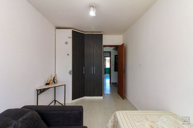Imagem Casa com 3 Quartos à Venda, 136 m² em Espírito Santo - Porto Alegre