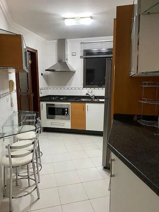 Imagem Apartamento com 4 Quartos à Venda, 149 m² em água Verde - Curitiba Imagem Apartamento com 4 Quartos à Venda, 149 m² em água Verde - Curitiba