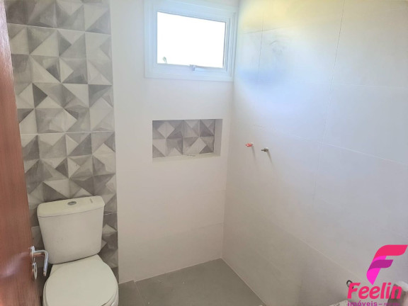 Imagem Casa com 3 Quartos à Venda, 168 m² em Campeche - Florianópolis