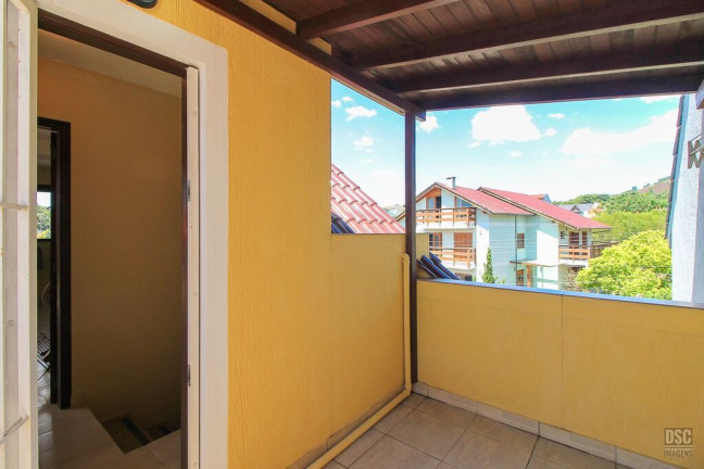 Imagem Casa com 3 Quartos à Venda, 150 m² em Guarujá - Porto Alegre