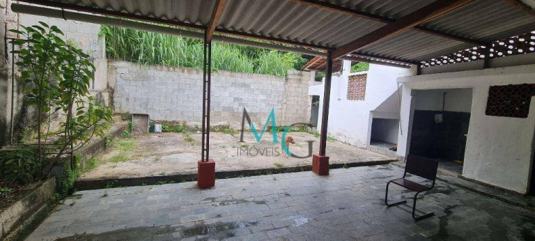 Imagem Casa com 1 Quarto para Alugar, 50 m² em Campo Grande - Rio De Janeiro Imagem Casa com 1 Quarto para Alugar, 50 m² em Campo Grande - Rio De Janeiro