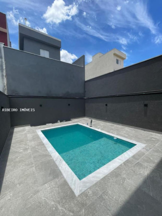 Imagem Casa com 3 Quartos à Venda, 150 m² em Villas Do Jaguari - Santana De Parnaíba Imagem Casa com 3 Quartos à Venda, 150 m² em Villas Do Jaguari - Santana De Parnaíba