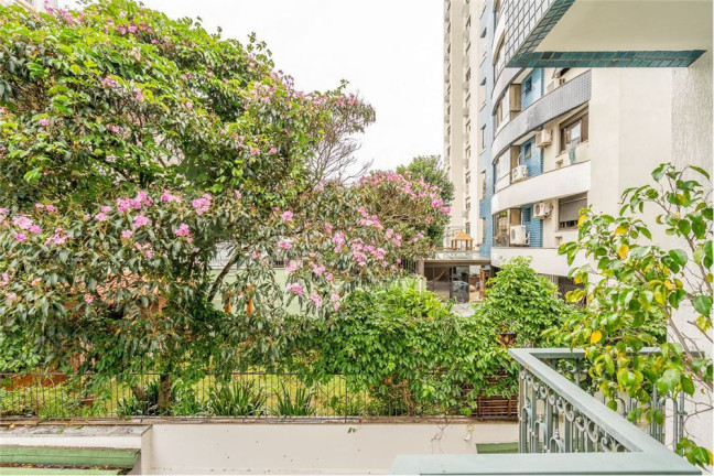 Imagem Apartamento com 3 Quartos à Venda, 131 m² em Higienópolis - Porto Alegre