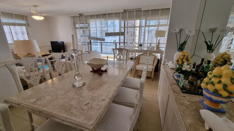 Imagem Apartamento com 3 Quartos à Venda, 150 m² em Pitangueiras - Guarujá