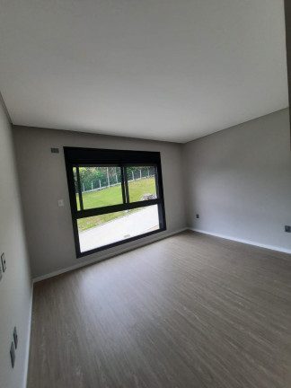 Imagem Casa com 3 Quartos à Venda, 258 m² em Taquaras - Balneário Camboriú