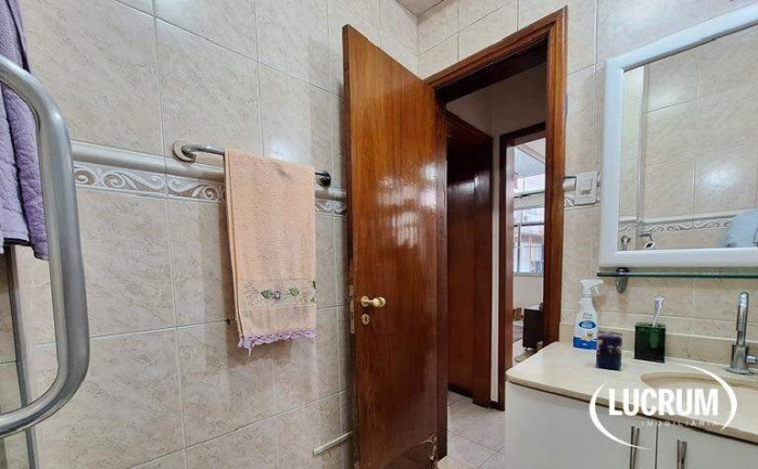 Imagem Apartamento com 2 Quartos à Venda, 67 m² em Copacabana - Rio De Janeiro