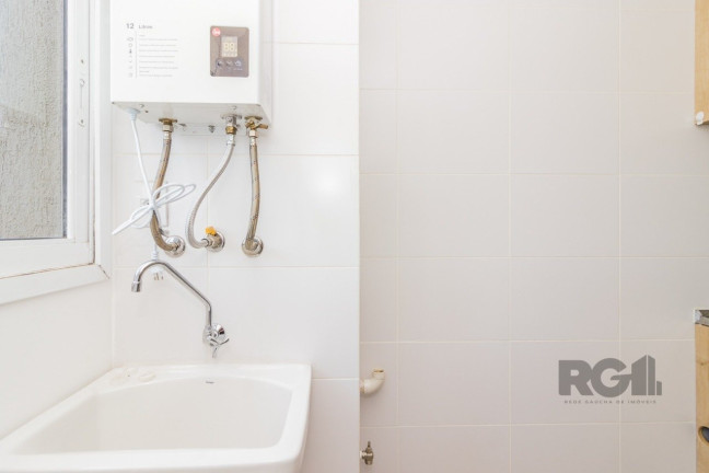 Imagem Apartamento com 1 Quarto à Venda, 45 m² em Teresópolis - Porto Alegre Imagem Apartamento com 1 Quarto à Venda, 45 m² em Teresópolis - Porto Alegre