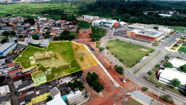 Terreno à Venda, 12.000 m² em Vila Capitão Rabelo - Guarulhos