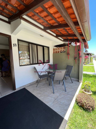 Imagem Casa de Condomínio com 3 Quartos para Temporada,  em Shangri-la - Pontal Do Paraná