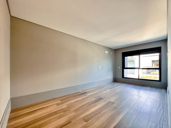 Imagem Casa com 3 Quartos à Venda, 220 m² em Deltaville - Biguaçu Imagem Casa com 3 Quartos à Venda, 220 m² em Deltaville - Biguaçu