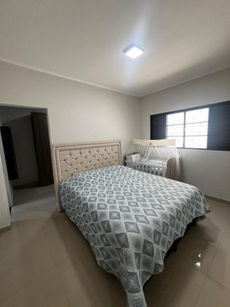 Imagem Casa com 3 Quartos à Venda, 160 m² em Jardim Roselândia - Franca Imagem Casa com 3 Quartos à Venda, 160 m² em Jardim Roselândia - Franca