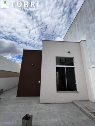 Casa com 2 Quartos à Venda,  em Wanel Ville - Sorocaba