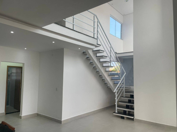 Imagem Casa com 4 Quartos à Venda, 350 m² em  Maria Helena Novaes - Peruíbe