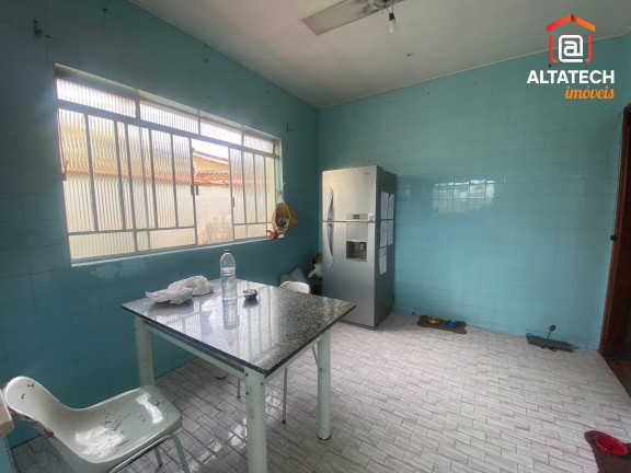 Imagem Casa com 3 Quartos à Venda, 191 m² em Cascatinha - Poços De Caldas