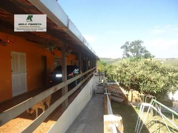 Imagem Chácara com 9 Quartos à Venda, 2.054 m² em Mombaça - São Roque Imagem Chácara com 9 Quartos à Venda, 2.054 m² em Mombaça - São Roque