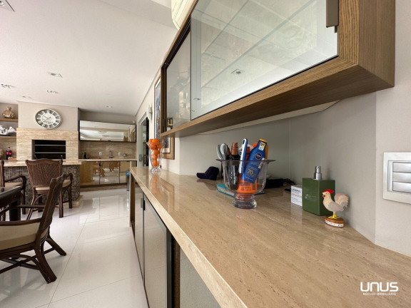 Imagem Casa com 5 Quartos à Venda, 600 m² em Jurerê Internacional - Florianópolis Imagem Casa com 5 Quartos à Venda, 600 m² em Jurerê Internacional - Florianópolis
