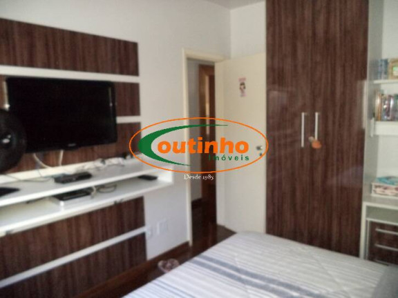 Imagem Apartamento com 2 Quartos à Venda, 205 m² em Tijuca - Rio De Janeiro Imagem Apartamento com 2 Quartos à Venda, 205 m² em Tijuca - Rio De Janeiro