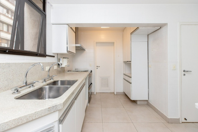 Imagem Imóvel com 3 Quartos à Venda, 144 m² em Jardim Paulistano - São Paulo
