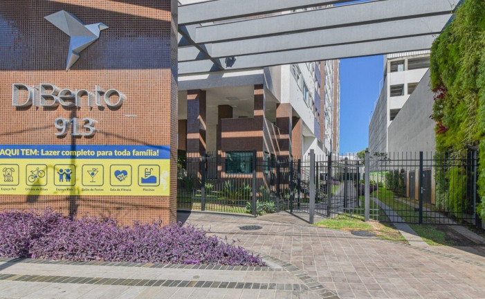 Imagem Imóvel com 3 Quartos à Venda, 80 m² em Cidade Baixa - Porto Alegre Imagem Imóvel com 3 Quartos à Venda, 80 m² em Cidade Baixa - Porto Alegre