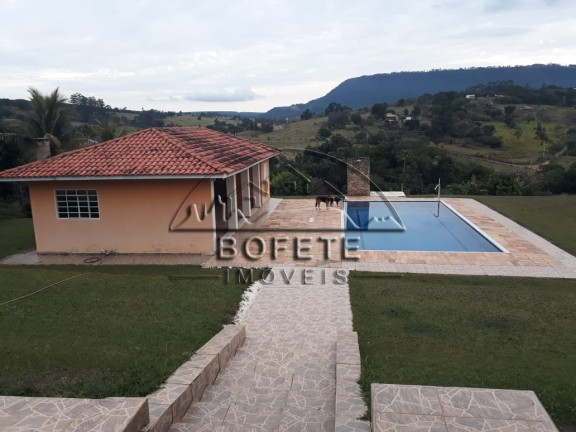 Imagem Imóvel com 3 Quartos à Venda, 20.000 m² em São Marcos - Bofete Imagem Imóvel com 3 Quartos à Venda, 20.000 m² em São Marcos - Bofete