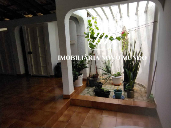 Imagem Casa com 3 Quartos à Venda, 250 m² em Segismundo Pereira - Uberlândia