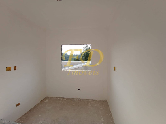 Imagem Casa com 3 Quartos à Venda, 250 m² em Mirante Da Mantiqueira - Mairiporã Imagem Casa com 3 Quartos à Venda, 250 m² em Mirante Da Mantiqueira - Mairiporã