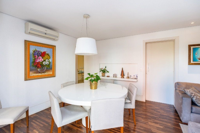 Imagem Apartamento com 3 Quartos à Venda, 120 m² em Moema - São Paulo Imagem Apartamento com 3 Quartos à Venda, 120 m² em Moema - São Paulo