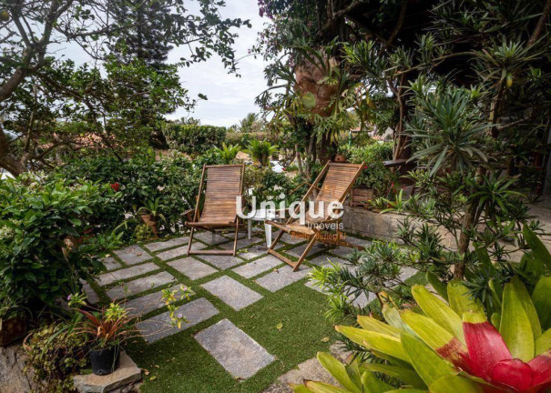 Casa com 4 Quartos à Venda, 204 m² em Arpoador Da Rasa - Armação Dos Búzios