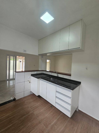 Imagem Casa com 4 Quartos à Venda, 166 m² em Centro - Ubatuba Imagem Casa com 4 Quartos à Venda, 166 m² em Centro - Ubatuba